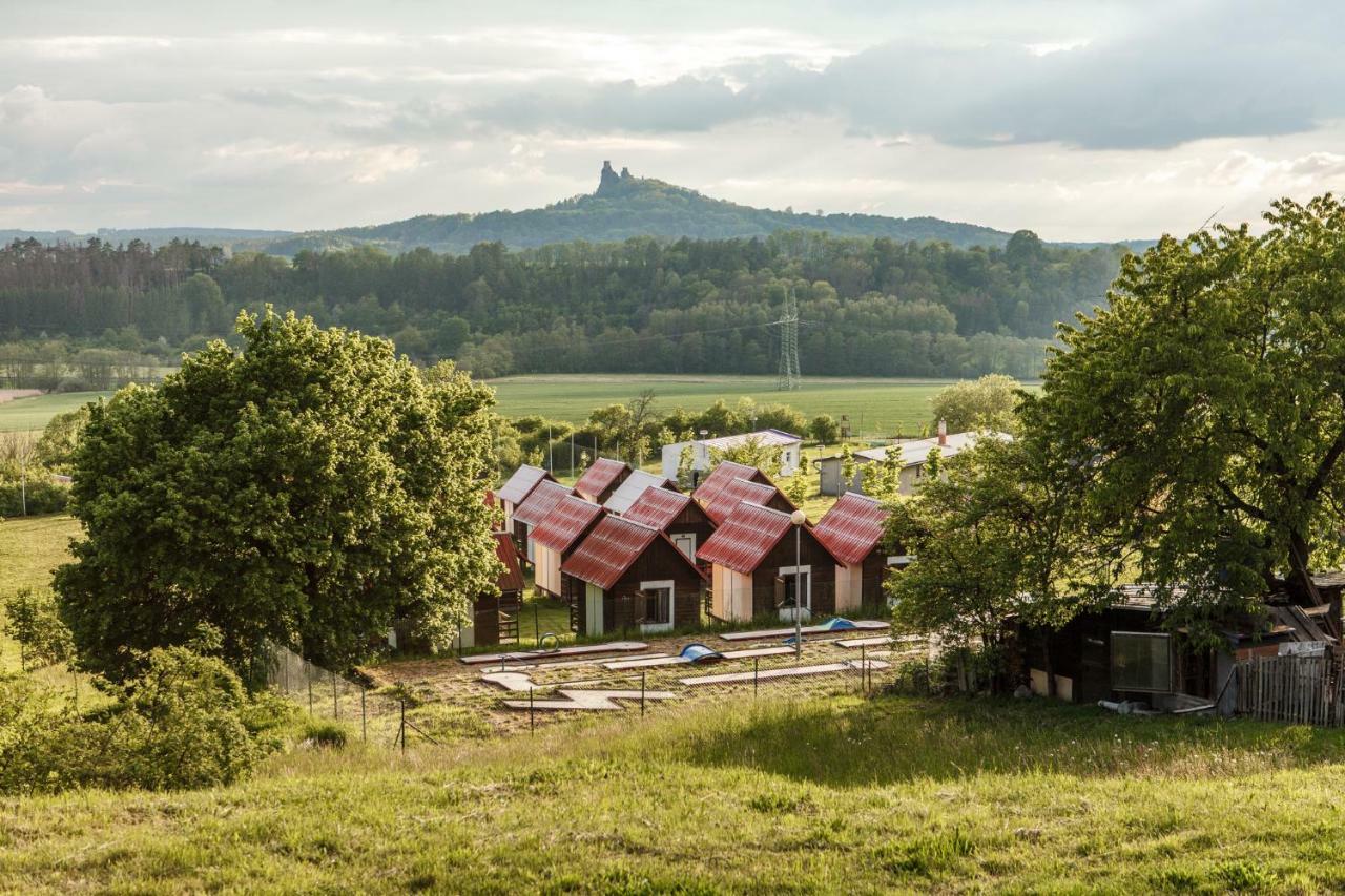 Camping V Raji - Palda Hotel Rovensko pod Troskami Eksteriør billede